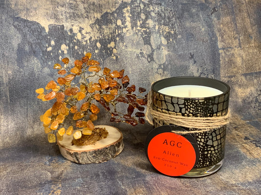Alien Candle Eco-Coconut Wax